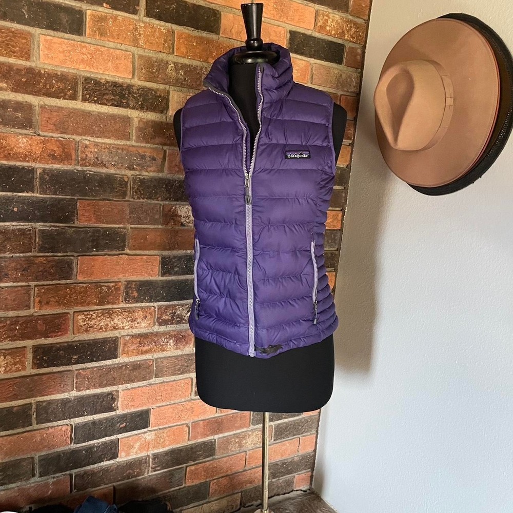 Patagonia Womens Down Sweater Vest Purple Puffer Quilted Full Zip Small